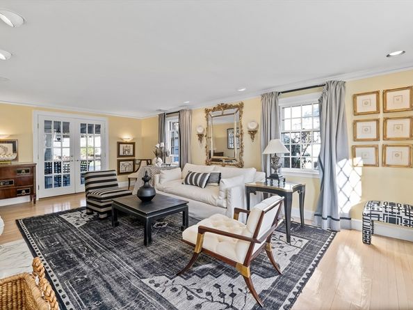 35 Glen Grn, Winchester MA 01890