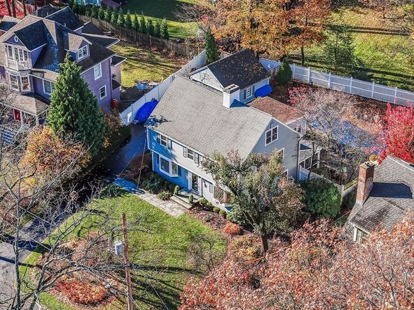 35 Glen Grn, Winchester MA 01890