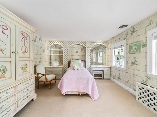 35 Glen Grn, Winchester MA 01890