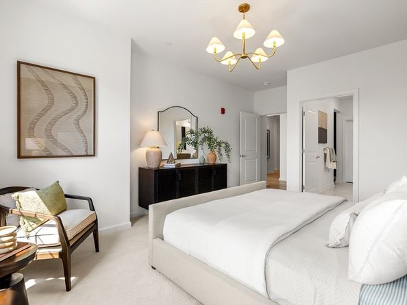 320 Martins Landing 107, North Reading MA 01864