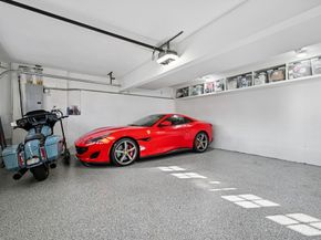 43 Gedney Dr, Peabody MA 01960