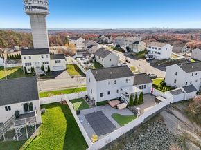 43 Gedney Dr, Peabody MA 01960