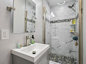 43 Gedney Dr, Peabody MA 01960