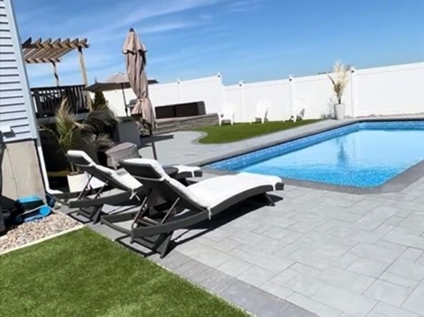 43 Gedney Dr, Peabody MA 01960