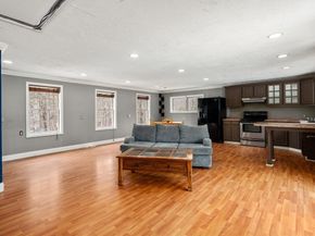 62 Allen Rd, Sturbridge MA 01566