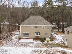 62 Allen Rd, Sturbridge MA 01566