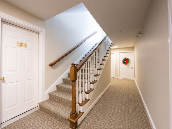 24 Weatherly Drive 1, Salem MA 01970