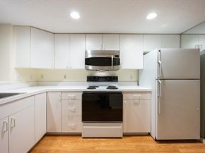 24 Weatherly Drive 1, Salem MA 01970