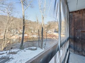 10 Mill St Q, Maynard MA 01754