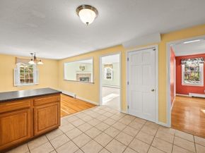 74 Higgins Rd, Kingston MA 02364