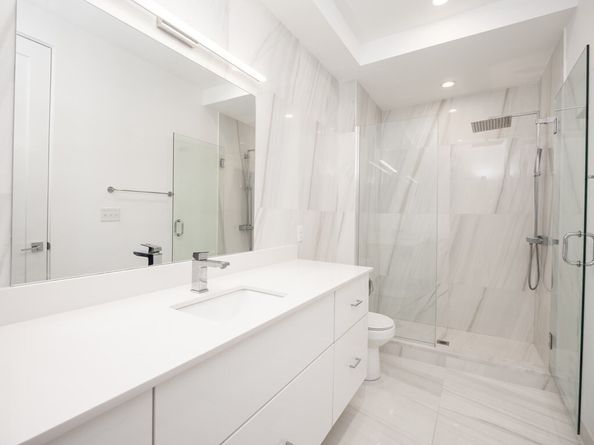 340 West 2nd Street U19, Boston MA 02127