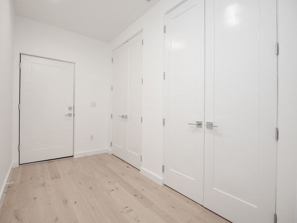 340 West 2nd Street U19, Boston MA 02127