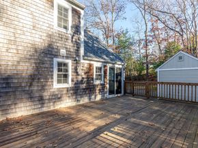 6 Wildcat Ln, Plymouth MA 02360