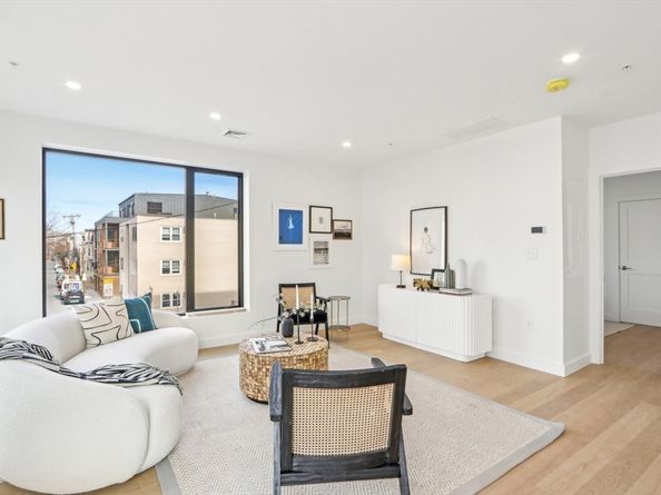 256 Dorchester Street 305, Boston MA 02127