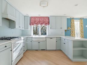 77 Tussock Brook Rd 77, Duxbury MA 02332