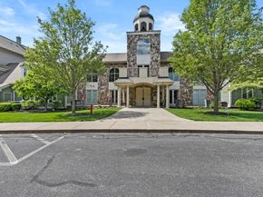 59 Walpole St 116, Canton MA 02021