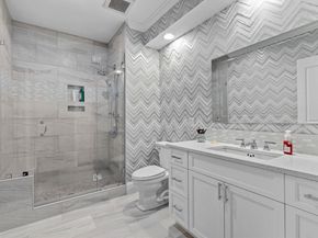 59 Walpole St 116, Canton MA 02021