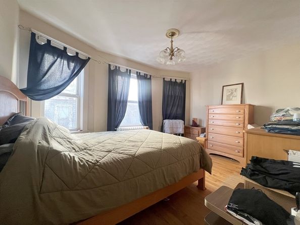 169 Grovers Ave, Winthrop MA 02152