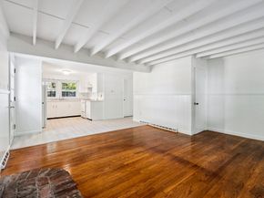 8 Captain's Lane, Mattapoisett MA 02739