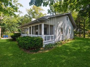 8 Captain's Lane, Mattapoisett MA 02739