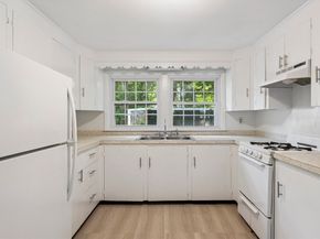 8 Captain's Lane, Mattapoisett MA 02739