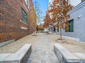 20 W Fifth Street 5E, Boston MA 02127