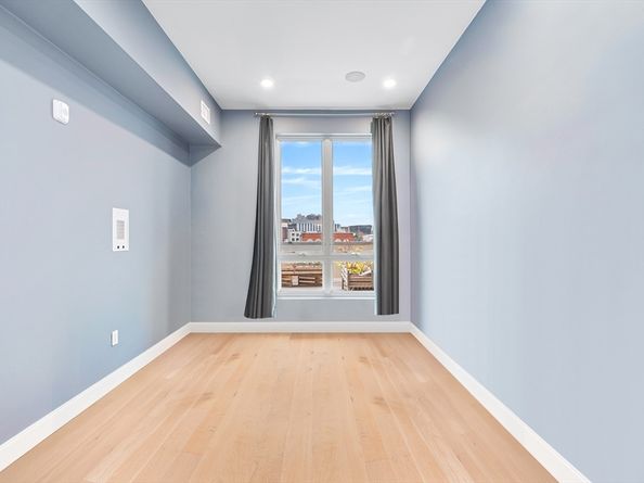 20 W Fifth Street 5E, Boston MA 02127