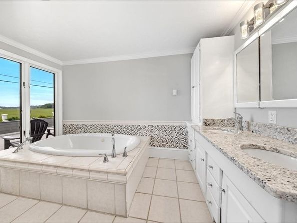 76 Macombers Way, Marshfield MA 02050