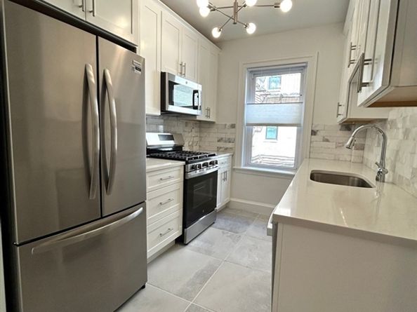 1666 Commonwealth Ave 24, Boston MA 02135