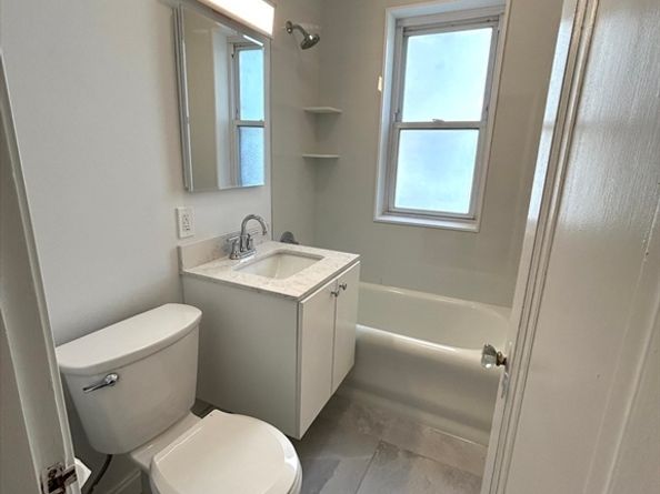 1666 Commonwealth Ave 24, Boston MA 02135