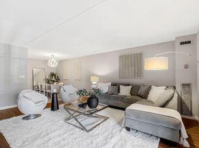 50-56 Broadlawn Park 221, Boston MA 02467