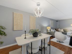 50-56 Broadlawn Park 221, Boston MA 02467