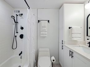 50-56 Broadlawn Park 221, Boston MA 02467