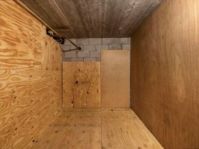 50-56 Broadlawn Park 221, Boston MA 02467