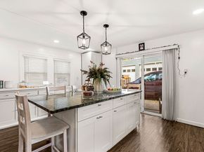 24 Hooper St, Chelsea MA 02150