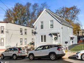 24 Hooper St, Chelsea MA 02150