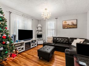 24 Hooper St, Chelsea MA 02150