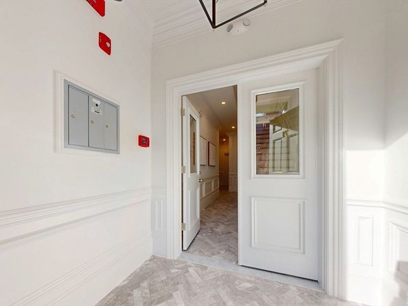 71 Mount Vernon St 1A, Boston MA 02108