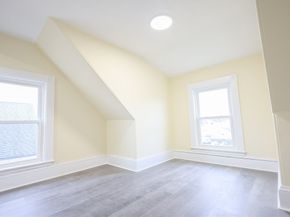 98 Safford St, Quincy MA 02171