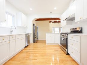 98 Safford St, Quincy MA 02171