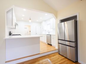 98 Safford St, Quincy MA 02171