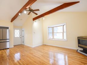 98 Safford St, Quincy MA 02171