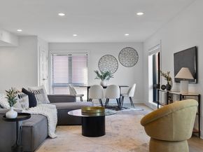 85 Willow Court PH501, Boston MA 02125