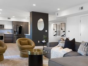 85 Willow Court PH501, Boston MA 02125