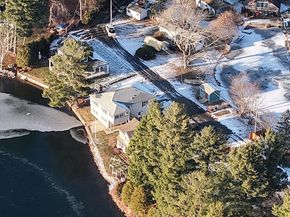 10 Indian Point Rd, Webster MA 01570