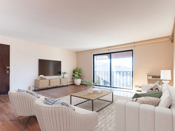 273 West Main St B12, Marlborough MA 01752