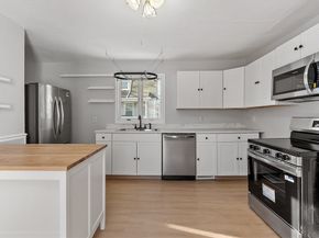 3 Franconia St, Worcester MA 01602