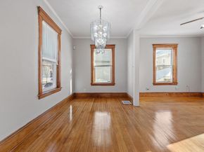 3 Franconia St, Worcester MA 01602