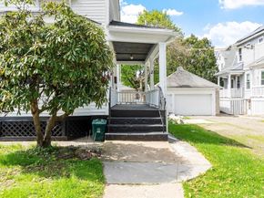 3 Franconia St, Worcester MA 01602