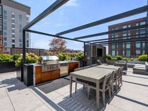 380 Harrison Ave 1118, Boston MA 02118